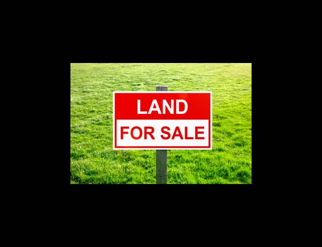 2,514M² VACANT LAND FOR SALE IN FERNDALE